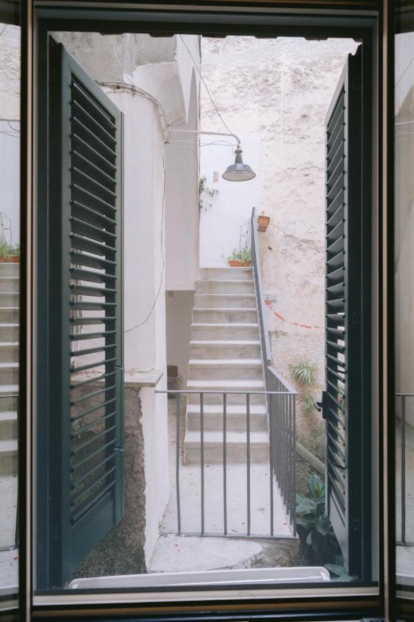 Amalfi Residenza Centrale エクステリア 写真